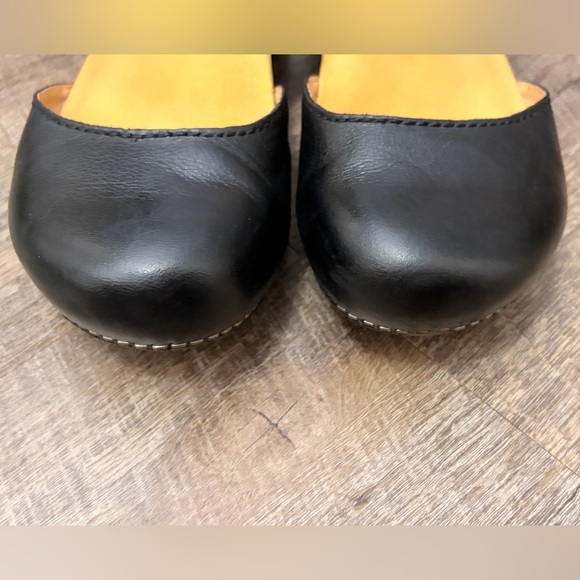 Dansko Black Leather Slingback Mary Jane Clogs - Picture 5 of 7